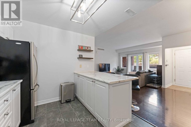 28720848/a-97-crestway-drive/barrhaven-east/ottawa/ontario/K2G7C6_18