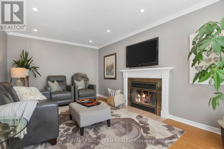 28617352/7-albury-crescent/stittsville-central/ottawa/ontario/K2S1G7_16