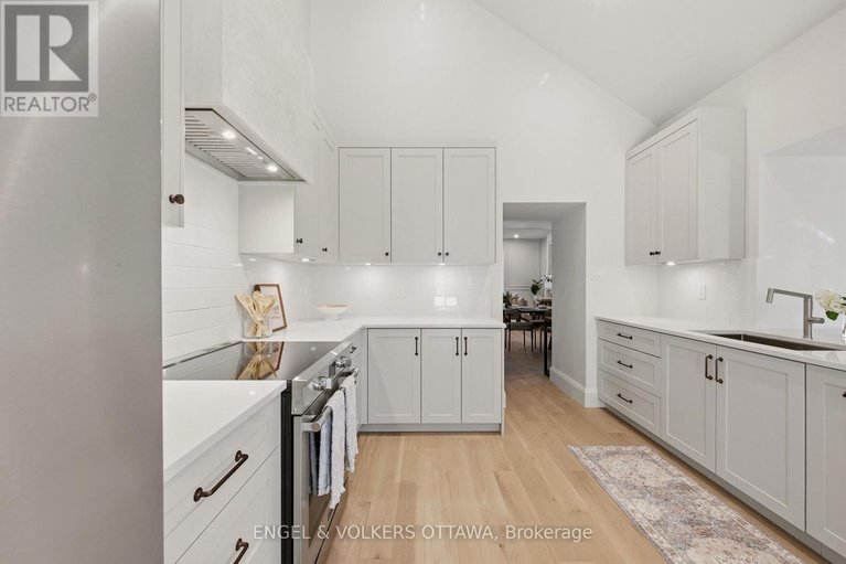 29649230/35-mackay-street/new-edinburgh/ottawa/ontario/K1M2B2_22