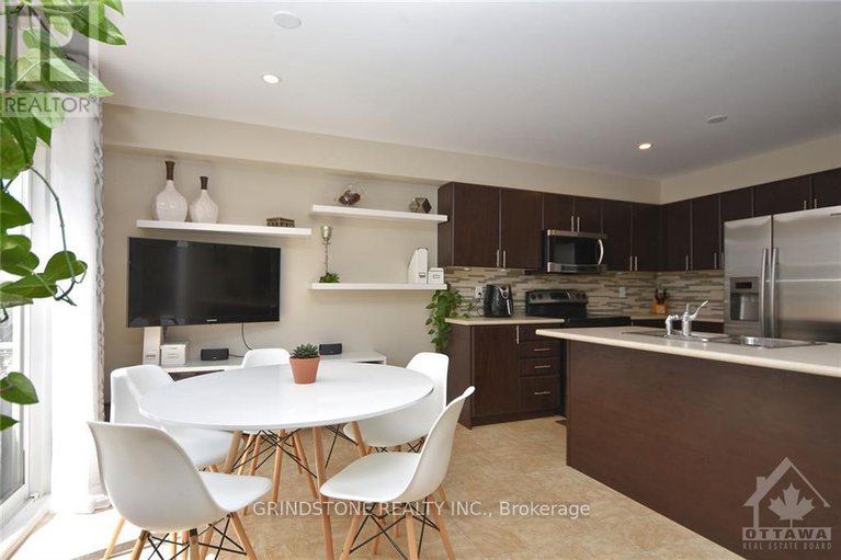 28459488/2414-nutgrove-avenue/half-moon-bay/ottawa/ontario/K2J0W9_5