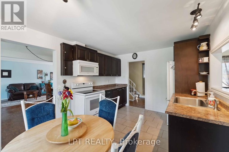 28458754/61-fieldgate-drive/knollsbrook/ottawa/ontario/K2J1V3_14