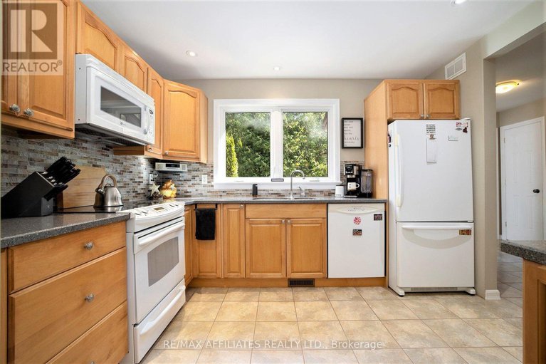 28652635/8185-jock-trail/goulbourn-twp-from-franktown-rdsouth-to-rideau/ottawa/ontario/K0A2Z0_17