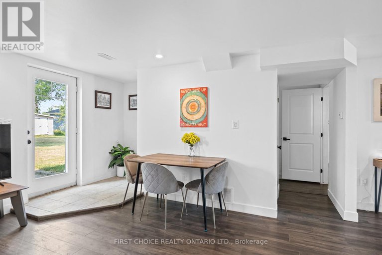 28712297/10-campbell-reid-court/rural-kanata-central/ottawa/ontario/K2K1X7_10