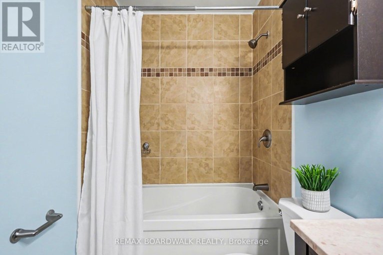 29619477/197-teal-crescent/chatelaine-village/ottawa/ontario/K1E2C3_26