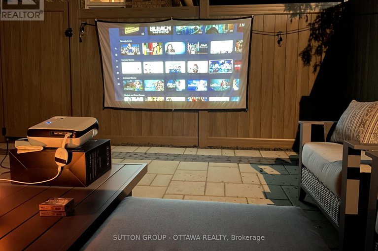 29116675/1-bayside-private/mooneys-bayriverside-park/ottawa/ontario/K1V9R3_31