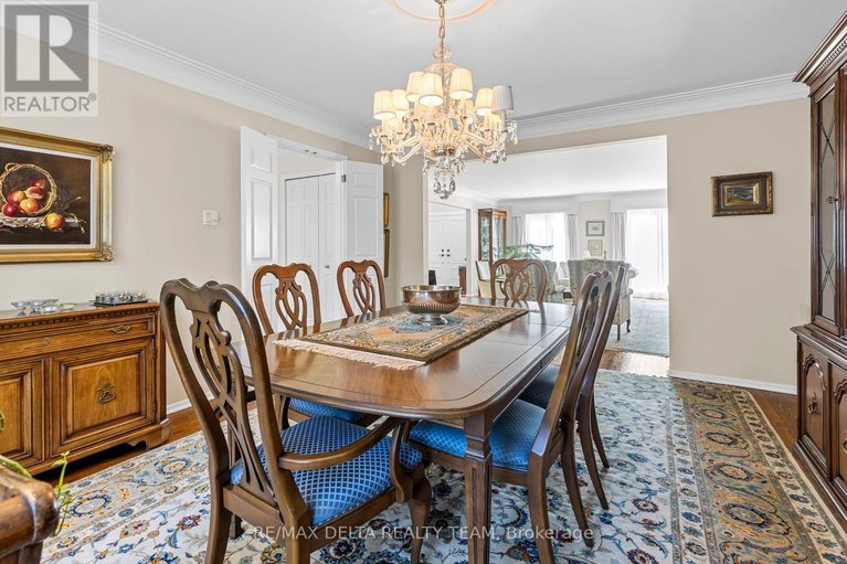 29580108/11-garand-place/urbandale-acres/ottawa/ontario/K1H8M1_9