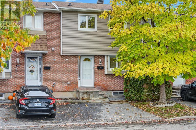 29028521/c-1742-lamoureux-drive/queenswood-heights-south/ottawa/ontario/K1E2N2_1