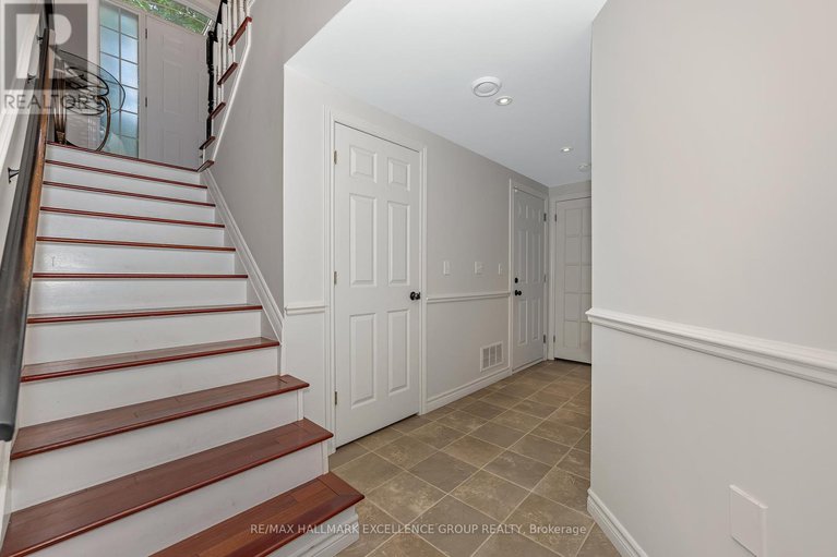28516632/2709-dubois-street/clarencerockland-twp/clarence-rockland/ontario/K4K1K7_26