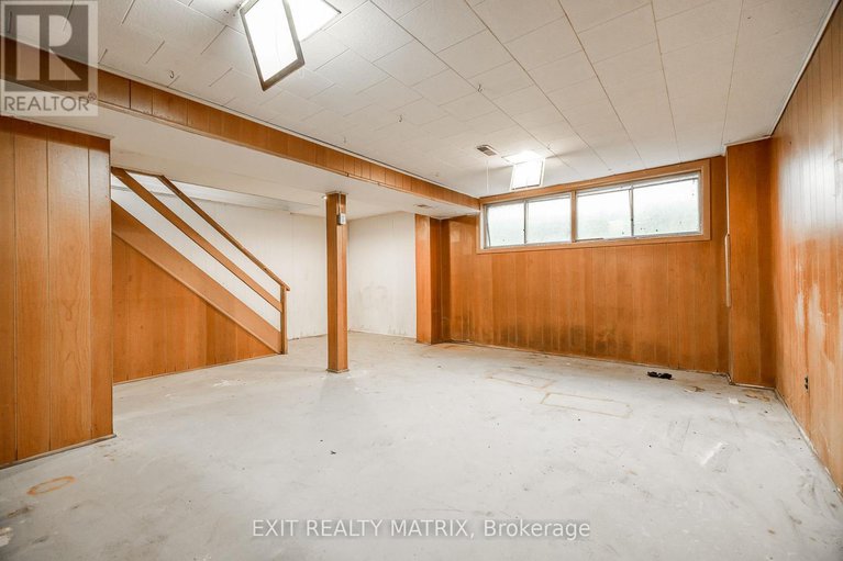 29077893/426-apple-tree-lane/viscount-alexander-park/ottawa/ontario/K1K2R6_42