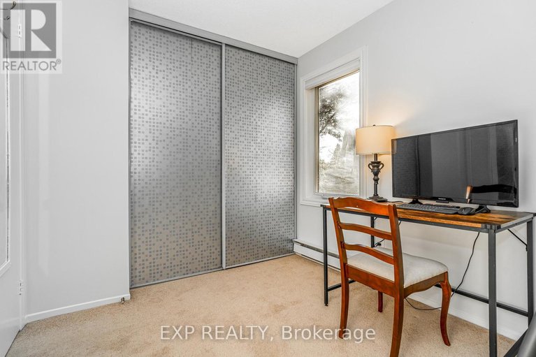 29067657/104-1820-marsala-crescent/fallingbrookpineridge/ottawa/ontario/K4A2E7_20