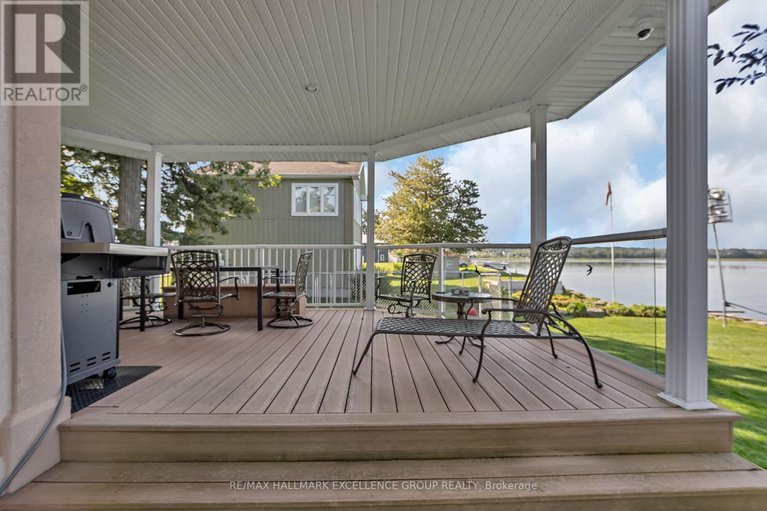 28420181/300-voisine-road/town-of-rockland/clarence-rockland/ontario/K4K1A1_47