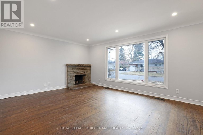 28179487/2247-miramichi-street/kenson-park/ottawa/ontario/K2C0Z1_6