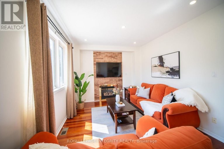 28813806/632-valin-street/fallingbrookgardenway-south/ottawa/ontario/K4A3S9_12