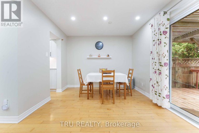 28983915/30-shearer-crescent/katimavik/ottawa/ontario/K2L3M7_8