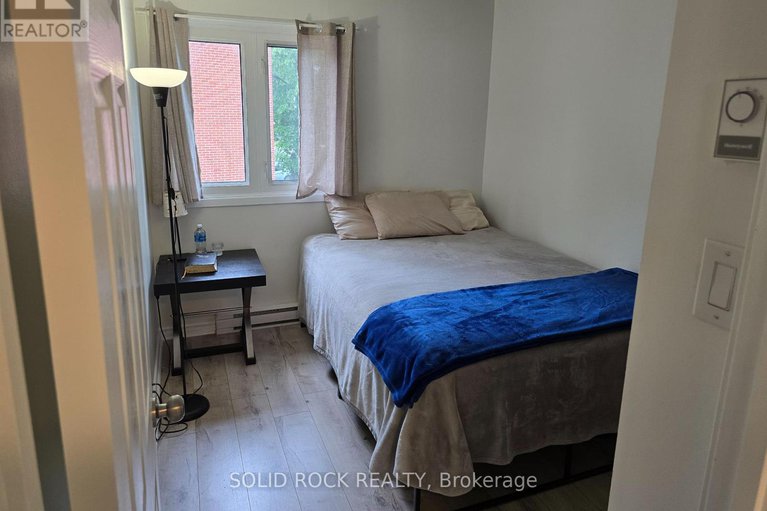 28510930/9-740-morin-street-n/castle-heights/ottawa/ontario/K1K3G9_32