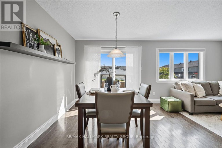 28911459/2354-marble-crescent/town-of-rockland/clarence-rockland/ontario/K4K0H1_9
