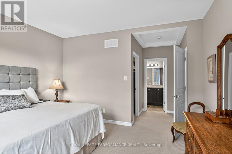29018585/88-des-rails-street/town-of-rockland/clarence-rockland/ontario/K4K0K2_18