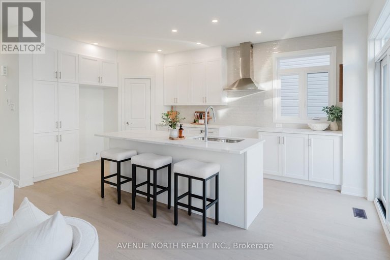 29652352/1729-rotterdam-circle/rural-kanata-central/ottawa/ontario/K2W1A5_20