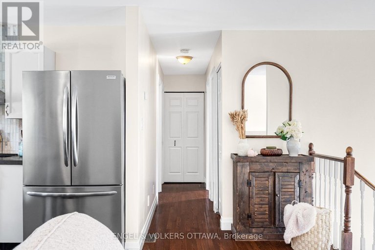 29561777/2437-henri-menard-court/clarencerockland-twp/clarence-rockland/ontario/K0A2A0_15