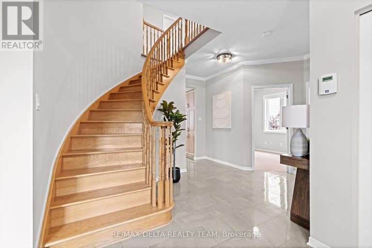 28543683/1591-winterport-way/fallingbrookpineridge/ottawa/ontario/K4A4C2_6