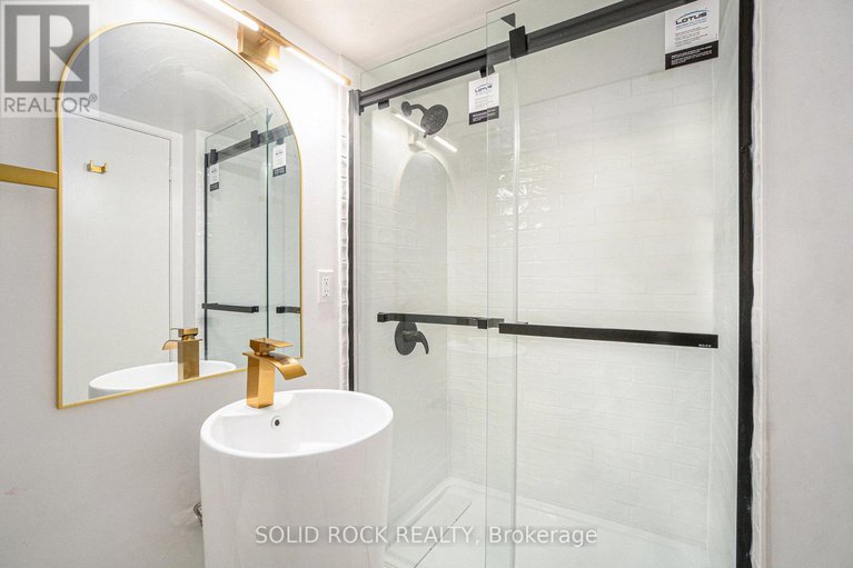 28504129/33-thistledown-court/pheasant-run/ottawa/ontario/K2J1N1_24