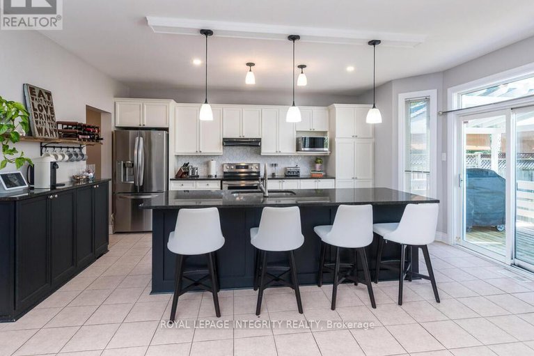 28652325/59-friendly-crescent/stittsville-south/ottawa/ontario/K2S2B6_7