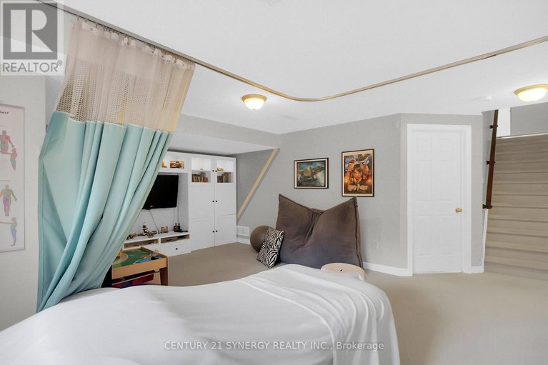 28555720/251-mojave-crescent/stittsville-north/ottawa/ontario/K2S0H6_42