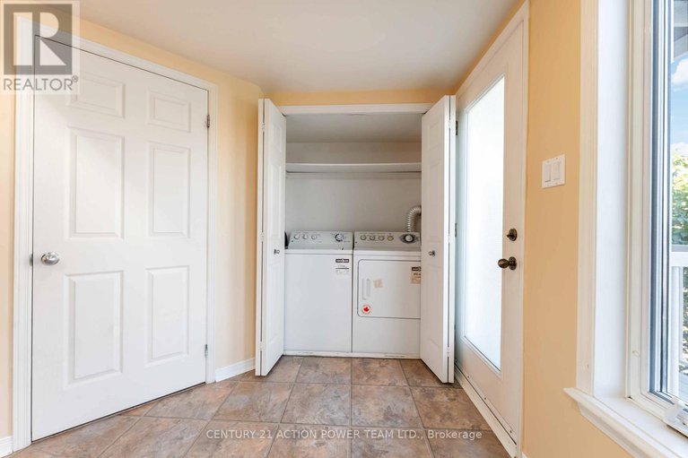 28913281/13-123-gatestone-private/beacon-hill-south/ottawa/ontario/K1J1K5_11