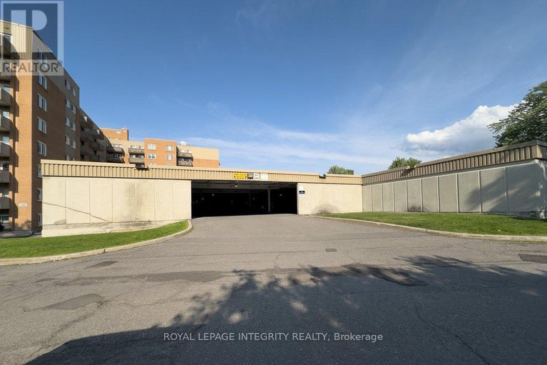 28557334/219-1599-lassiter-terrace/beaconwood/ottawa/ontario/K1J8R6_31