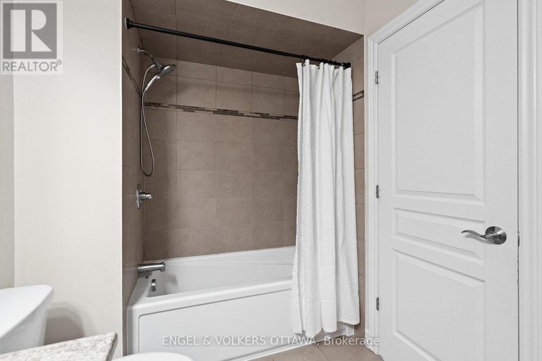 28330138/317-ardmore-street/riverside-southgloucester-glen/ottawa/ontario/K4M0E2_34
