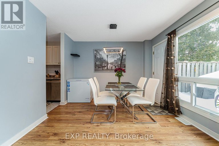 29672755/81-224-romulus-private/carson-meadows/ottawa/ontario/K1K3Y2_3