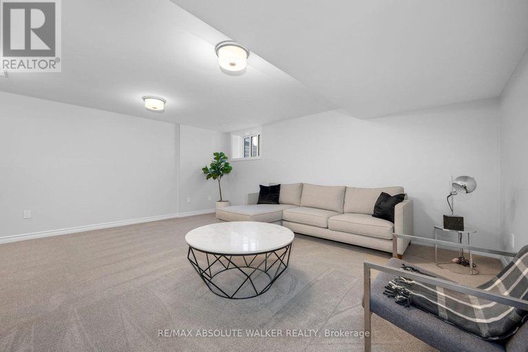 29167349/152-kerala-place/blossom-parkkemp-parkfindlay-creek/ottawa/ontario/K1T0Z3_35