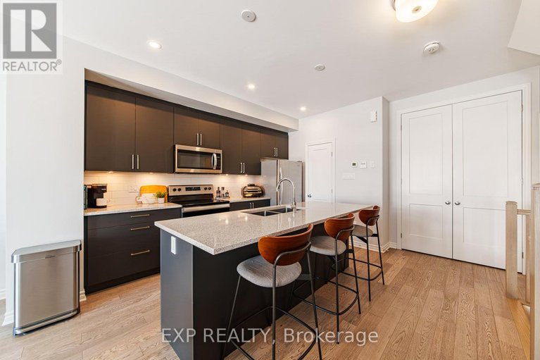 29497689/215-pastel-way/half-moon-bay/ottawa/ontario/K2J6M8_5