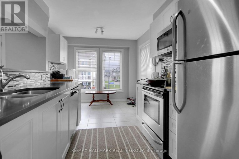 28931180/41-maroma-street/avalon-west/ottawa/ontario/K4A1A3_18