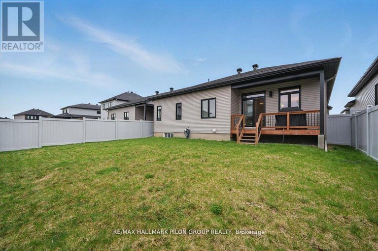 28780594/1243-avignon-street/embrun/russell/ontario/K0A1W0_18