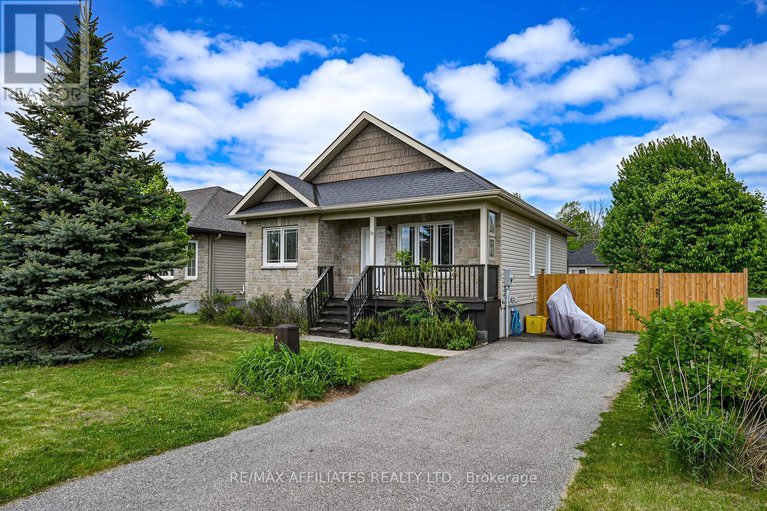 28567614/30-lee-avenue/smiths-falls/smiths-falls/ontario/K7A0A2_38