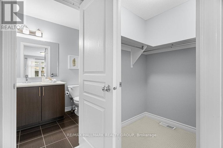 28361267/107-nutting-crescent/riverside-southgloucester-glen/ottawa/ontario/K4M0C3_32