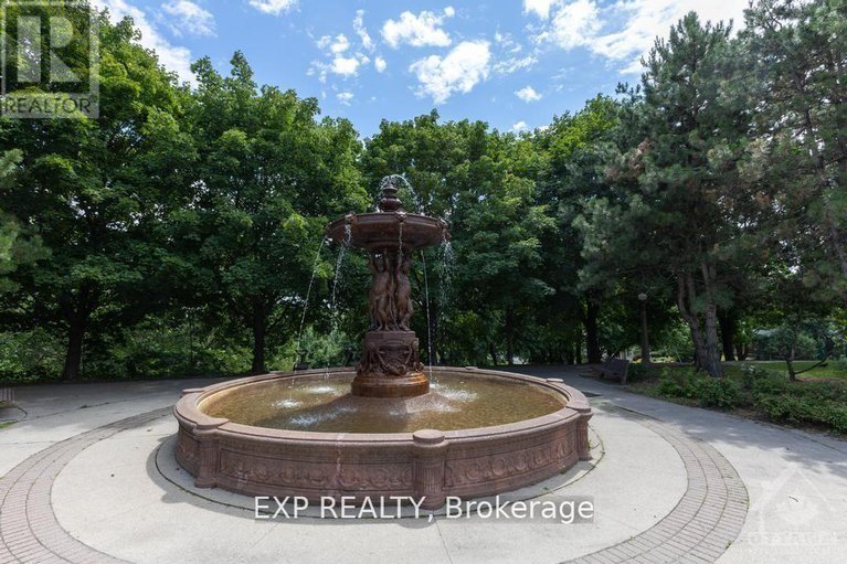 28527991/1-244-charlotte-street/sandy-hill/ottawa/ontario/K1N8L3_27