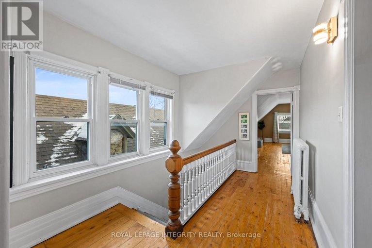 29320652/553-gilmour-street/ottawa-centre/ottawa/ontario/K1R5L5_27