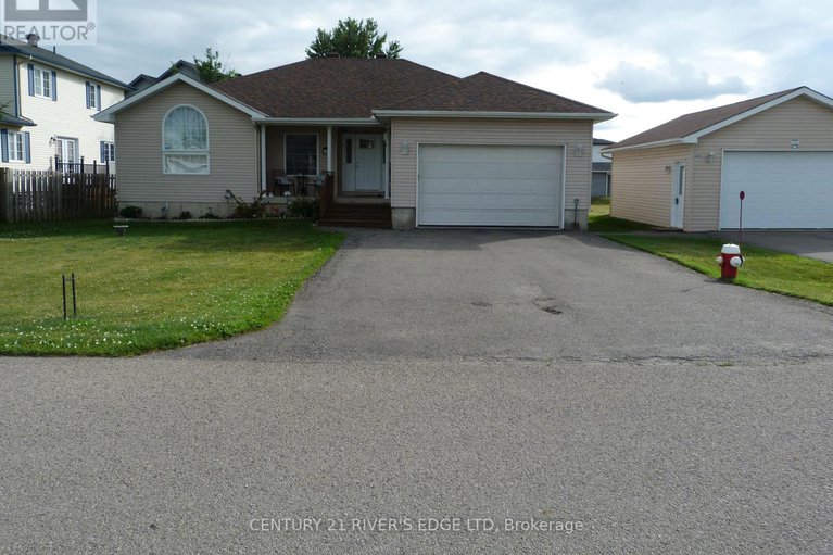 28033034/40-lori-lane/chesterville/north-dundas/ontario/K0C2H0_2
