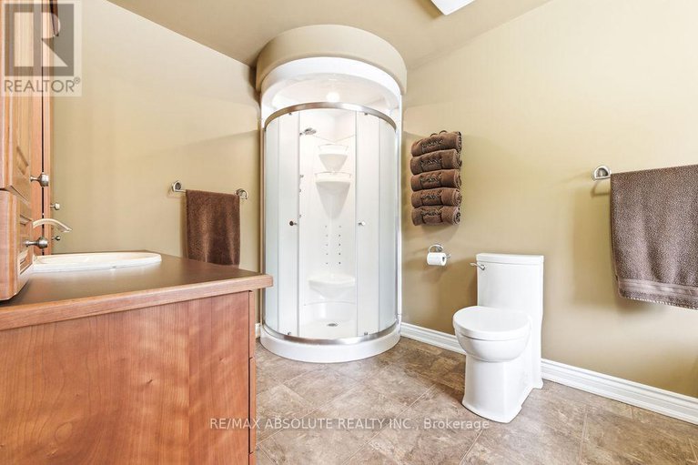 29357236/206-deerwood-drive/fitzroy-ward-south-west/ottawa/ontario/K0A2H0_18