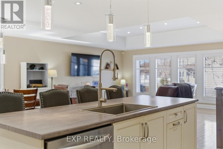 29571541/4-provost-street/north-stormont-finch-twp/north-stormont/ontario/K0A1R0_20