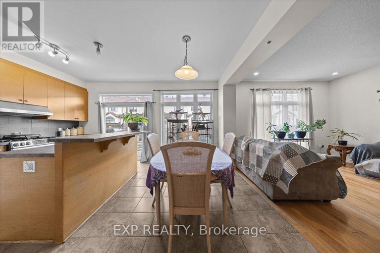 28821511/121-daglan-crescent/avalon-west/ottawa/ontario/K4A0W7_8