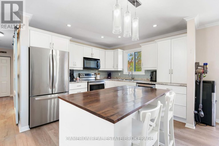 28963342/5389-nine-mile-road/south-glengarry-charlottenburgh-twp/south-glengarry/ontario/K0C1S0_7