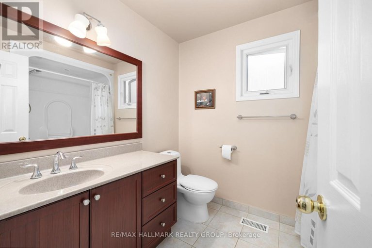 29599851/906-chaleur-way/convent-glen/ottawa/ontario/K1C2S1_30