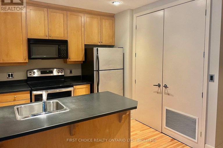 29459341/805-375-lisgar-street/ottawa-centre/ottawa/ontario/K2P0E3_10