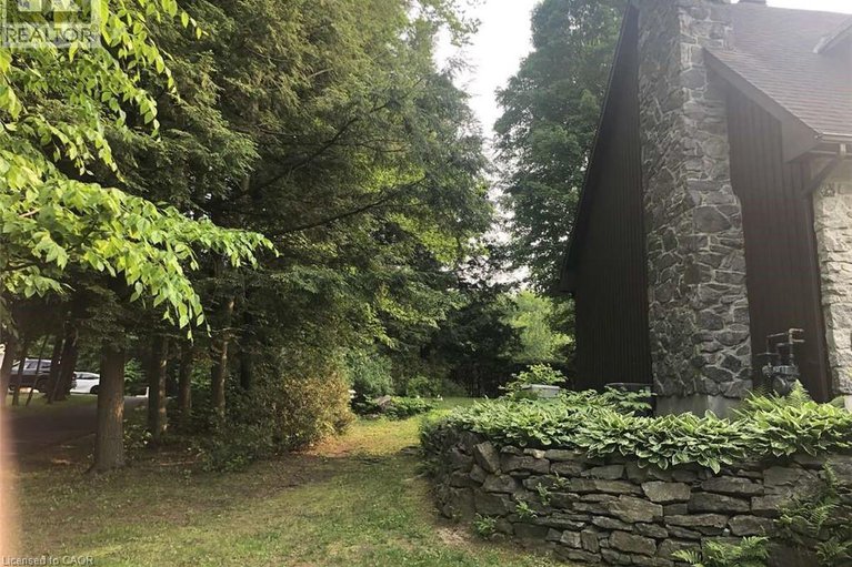 29370176/704-pattee-road/hawkesbury/ontario/K6A2R2_5