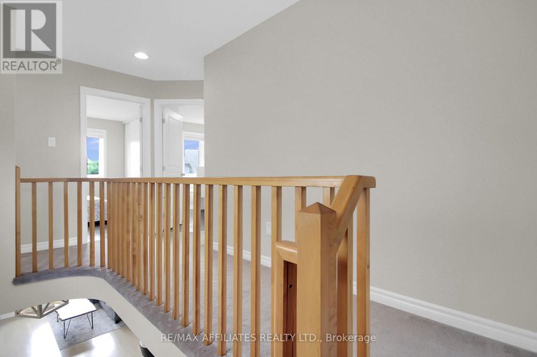 28463805/218-bookton-place/riverside-southgloucester-glen/ottawa/ontario/K1V1L9_20