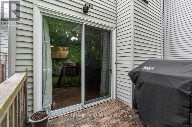 28447984/80-pickwick-drive/cedargrovefraserdale/ottawa/ontario/K2J3E2_44
