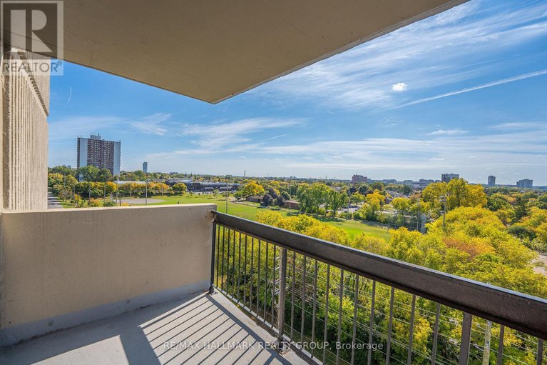 28913503/808-158c-mcarthur-avenue/vanier/ottawa/ontario/K1L8E7_16